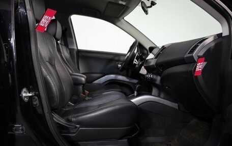 Mitsubishi Outlander III рестайлинг 3, 2011 год, 1 199 000 рублей, 22 фотография