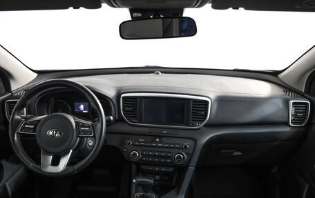 KIA Sportage IV рестайлинг, 2021 год, 1 799 000 рублей, 9 фотография