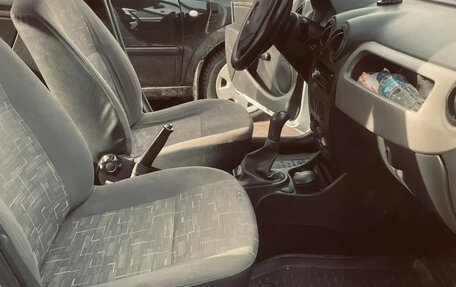 Renault Logan I, 2010 год, 300 000 рублей, 7 фотография