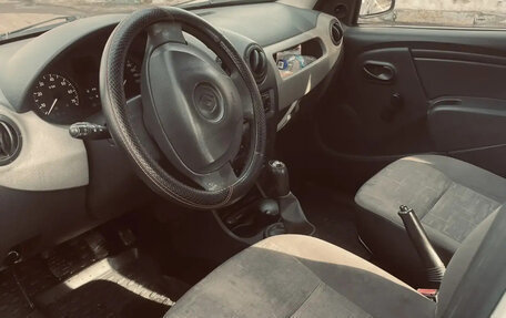 Renault Logan I, 2010 год, 300 000 рублей, 4 фотография