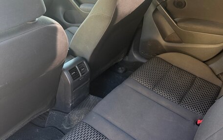 Volkswagen Golf VI, 2011 год, 750 000 рублей, 12 фотография