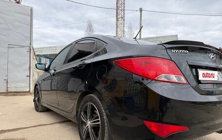 Hyundai Solaris II рестайлинг, 2015 год, 900 000 рублей, 9 фотография