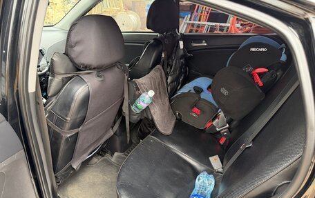 Hyundai Solaris II рестайлинг, 2015 год, 900 000 рублей, 10 фотография