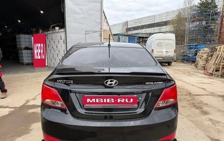 Hyundai Solaris II рестайлинг, 2015 год, 900 000 рублей, 6 фотография