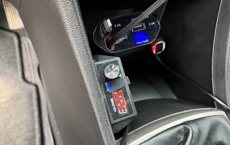 Hyundai Solaris II рестайлинг, 2015 год, 900 000 рублей, 19 фотография