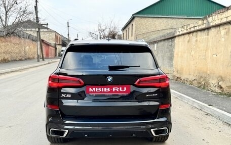 BMW X5, 2019 год, 3 650 000 рублей, 3 фотография