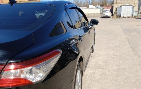 Toyota Camry, 2018 год, 2 600 000 рублей, 6 фотография