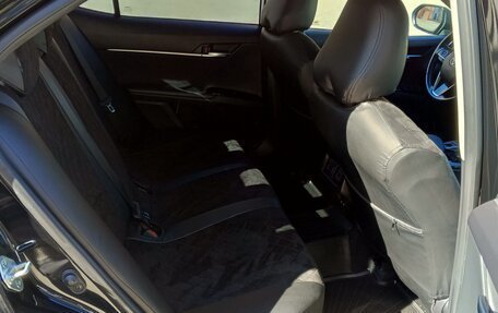 Toyota Camry, 2018 год, 2 600 000 рублей, 7 фотография