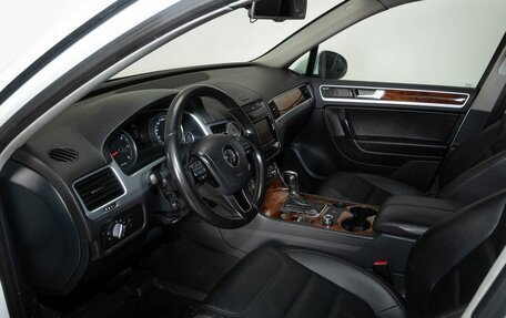 Volkswagen Touareg III, 2013 год, 1 630 000 рублей, 5 фотография