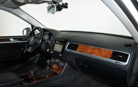 Volkswagen Touareg III, 2013 год, 1 630 000 рублей, 6 фотография