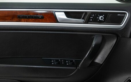 Volkswagen Touareg III, 2013 год, 1 630 000 рублей, 20 фотография