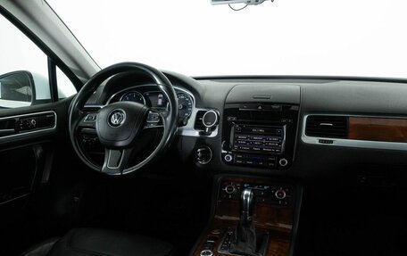 Volkswagen Touareg III, 2013 год, 1 630 000 рублей, 13 фотография