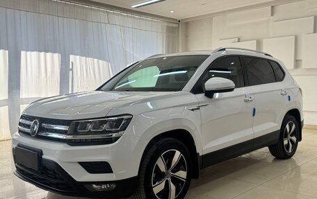 Volkswagen Tharu, 2021 год, 1 900 000 рублей, 1 фотография