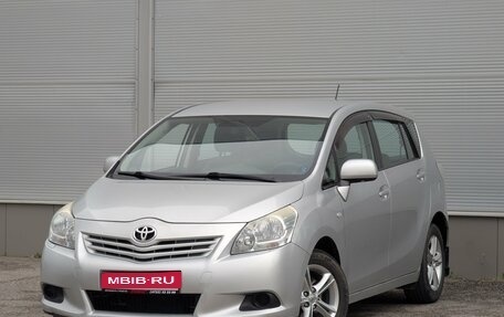Toyota Verso I, 2012 год, 1 197 000 рублей, 1 фотография
