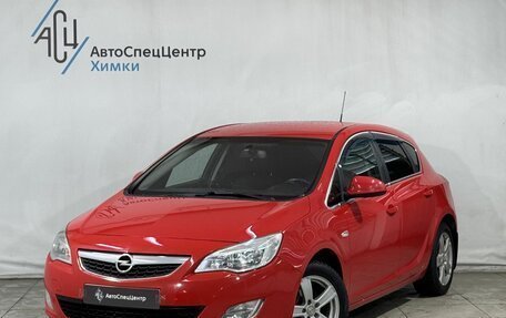 Opel Astra J, 2011 год, 599 800 рублей, 1 фотография