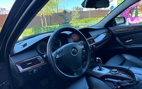 BMW 5 серия, 2008 год, 1 090 000 рублей, 14 фотография