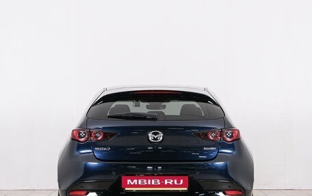 Mazda 3, 2021 год, 2 069 000 рублей, 6 фотография