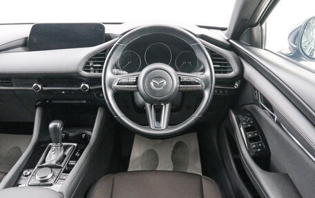 Mazda 3, 2021 год, 2 069 000 рублей, 15 фотография