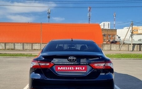Toyota Camry, 2019 год, 2 830 000 рублей, 6 фотография
