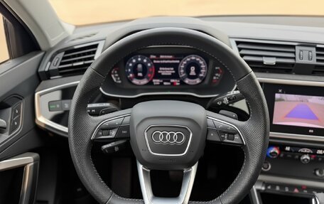 Audi Q3, 2022 год, 2 800 400 рублей, 11 фотография