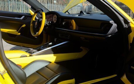 Porsche 911, 2021 год, 16 500 000 рублей, 22 фотография