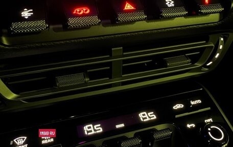 Porsche 911, 2021 год, 16 500 000 рублей, 26 фотография