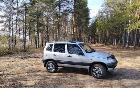Chevrolet Niva I рестайлинг, 2008 год, 300 000 рублей, 3 фотография