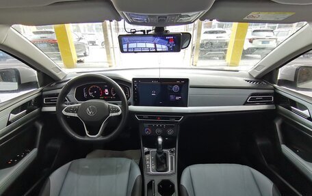 Volkswagen Lavida, 2023 год, 1 555 000 рублей, 16 фотография