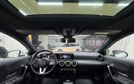 Mercedes-Benz A-Класс, 2022 год, 2 214 000 рублей, 17 фотография