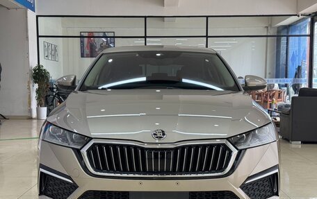 Skoda Octavia IV, 2022 год, 2 035 000 рублей, 2 фотография