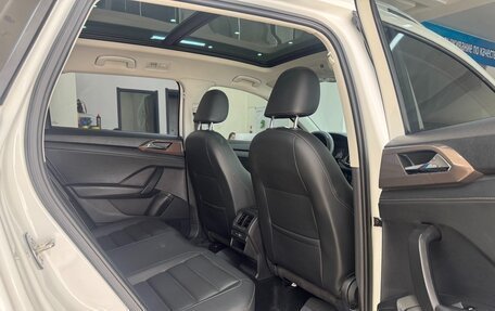 Volkswagen Tharu, 2021 год, 1 900 000 рублей, 9 фотография