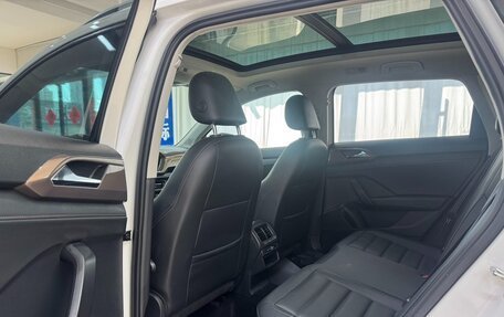 Volkswagen Tharu, 2021 год, 1 900 000 рублей, 8 фотография