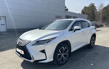 Lexus RX IV рестайлинг, 2017 год, 4 389 000 рублей, 2 фотография