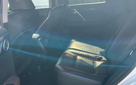 Lexus RX IV рестайлинг, 2017 год, 4 389 000 рублей, 12 фотография