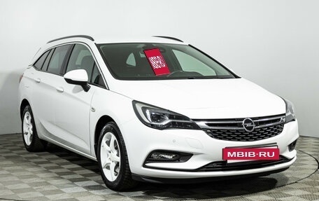 Opel Astra K, 2019 год, 1 549 700 рублей, 3 фотография