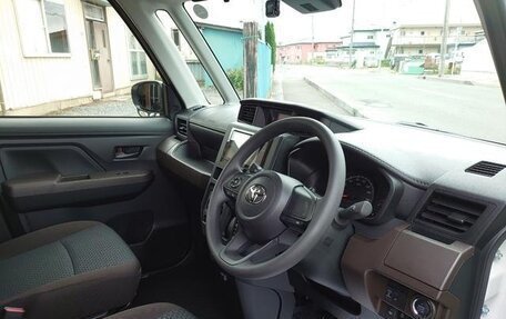 Toyota Roomy I, 2023 год, 864 000 рублей, 5 фотография