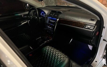 Toyota Camry, 2017 год, 2 900 000 рублей, 6 фотография