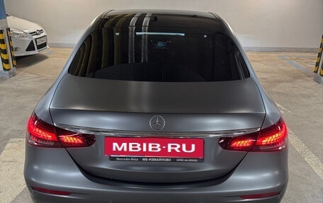 Mercedes-Benz E-Класс, 2021 год, 5 100 000 рублей, 3 фотография