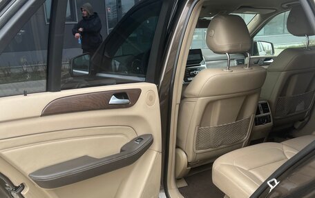 Mercedes-Benz M-Класс, 2014 год, 2 170 000 рублей, 4 фотография