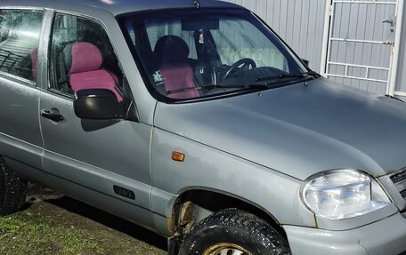 Chevrolet Niva I рестайлинг, 2006 год, 380 000 рублей, 2 фотография