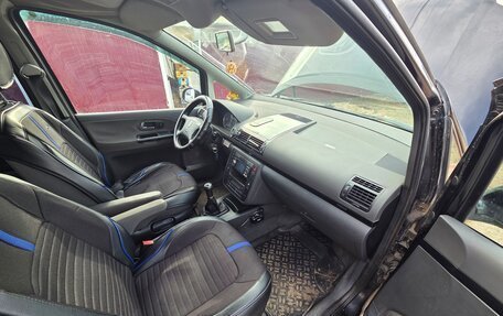 Volkswagen Sharan I рестайлинг, 2004 год, 650 000 рублей, 10 фотография