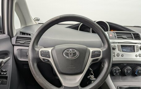 Toyota Verso I, 2012 год, 1 197 000 рублей, 12 фотография