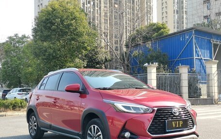 Toyota Yaris XP150 рестайлинг, 2022 год, 1 395 000 рублей, 3 фотография