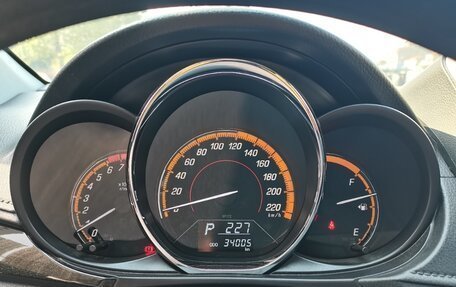 Toyota Yaris XP150 рестайлинг, 2022 год, 1 395 000 рублей, 15 фотография