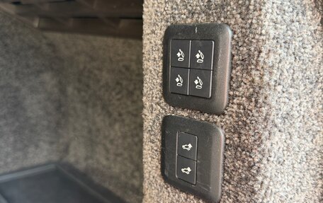 Land Rover Range Rover IV рестайлинг, 2019 год, 6 390 000 рублей, 17 фотография