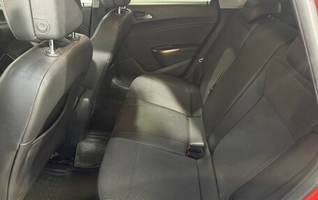 Opel Astra J, 2011 год, 599 800 рублей, 6 фотография