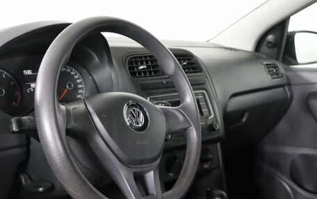 Volkswagen Polo VI (EU Market), 2018 год, 1 399 990 рублей, 9 фотография