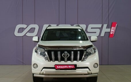 Toyota Land Cruiser Prado 150 рестайлинг 2, 2014 год, 3 475 999 рублей, 3 фотография