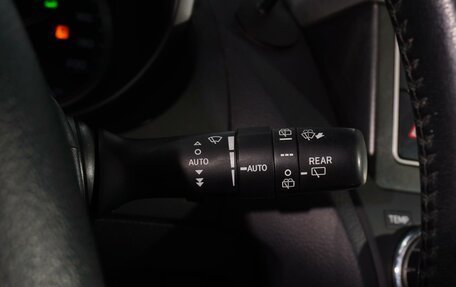 Toyota Land Cruiser Prado 150 рестайлинг 2, 2014 год, 3 475 999 рублей, 21 фотография