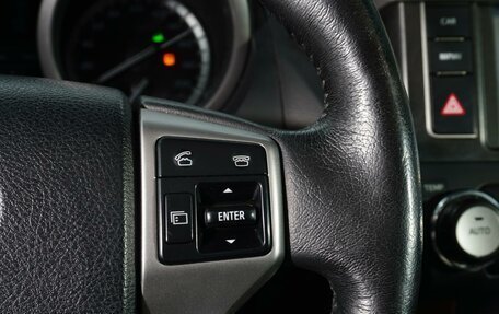 Toyota Land Cruiser Prado 150 рестайлинг 2, 2014 год, 3 475 999 рублей, 23 фотография